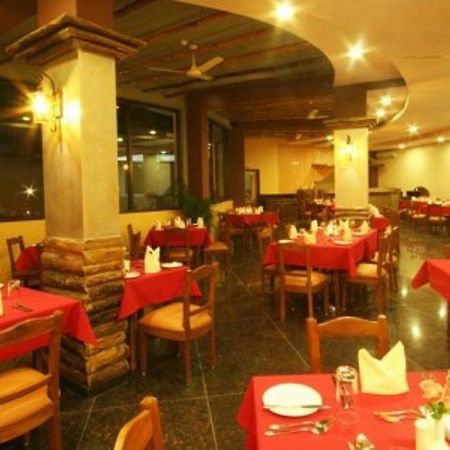 Nazri Resort Baga Exterior photo