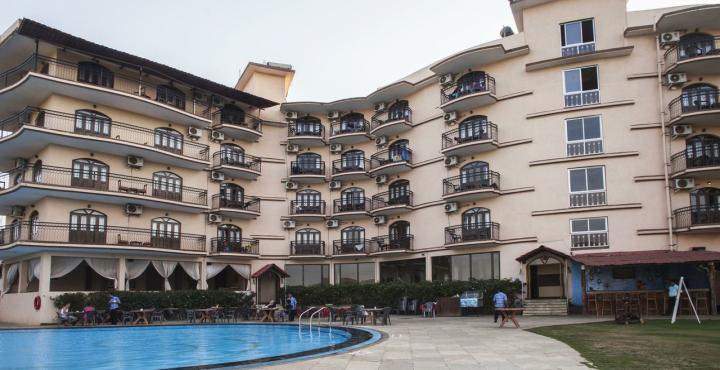 Nazri Resort Baga Exterior photo