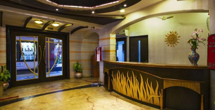 Nazri Resort Baga Exterior photo