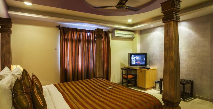 Nazri Resort Baga Exterior photo