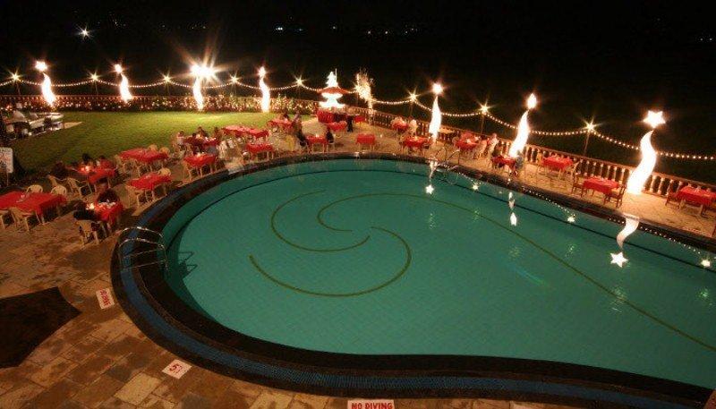 Nazri Resort Baga Exterior photo