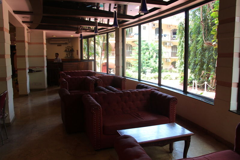 Nazri Resort Baga Exterior photo