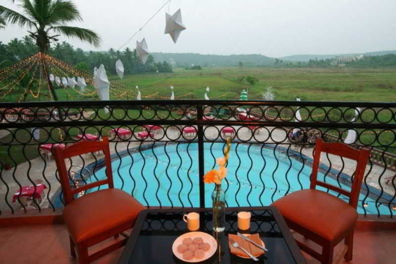 Nazri Resort Baga Exterior photo